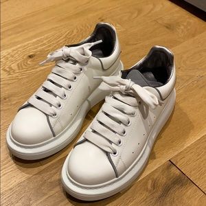 RESERVED Alexander McQueen limited edition